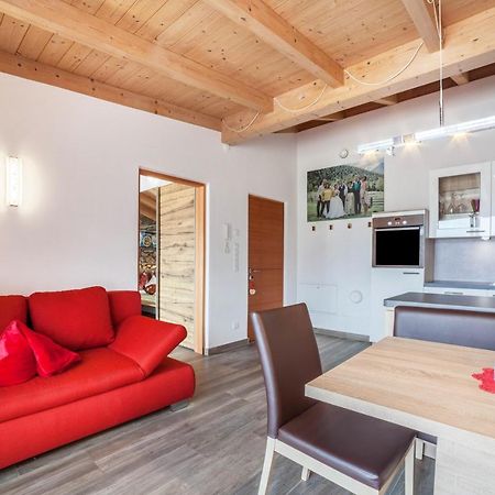 Sagschneiderhof Red Delicious Apartment เปลาส์ ภายนอก รูปภาพ