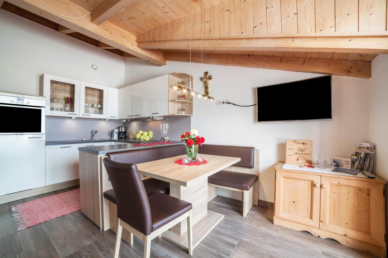 Sagschneiderhof Red Delicious Apartment เปลาส์ ภายนอก รูปภาพ